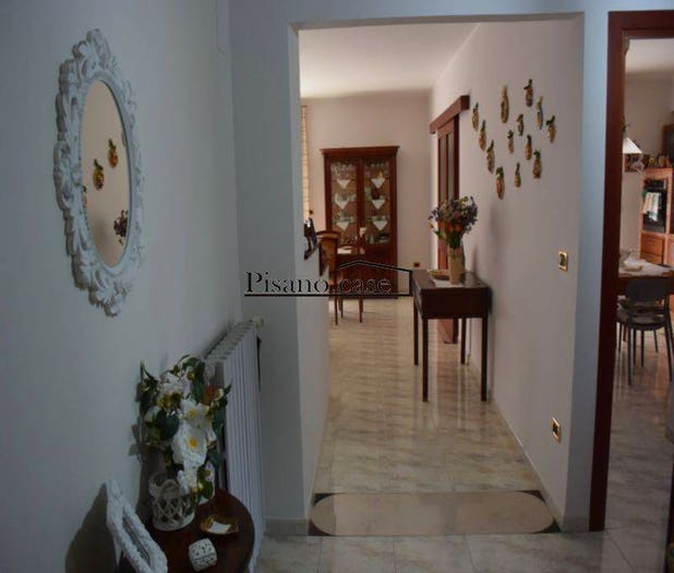 Appartamento con 5 locali in vendita in Via Pietro Malena, Rossano Stazione, CoriglianoRossano