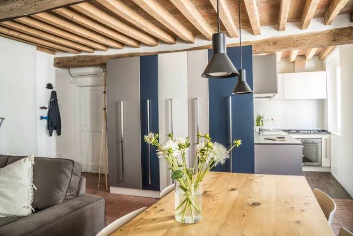 Casa con 6 locali in vendita in Via Cesare Battisti, Centro Storico, Carpi