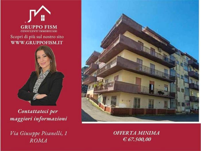 Appartamento con 6 locali in vendita in Viale Padre Mariano da Torino, Centro, Ronciglione