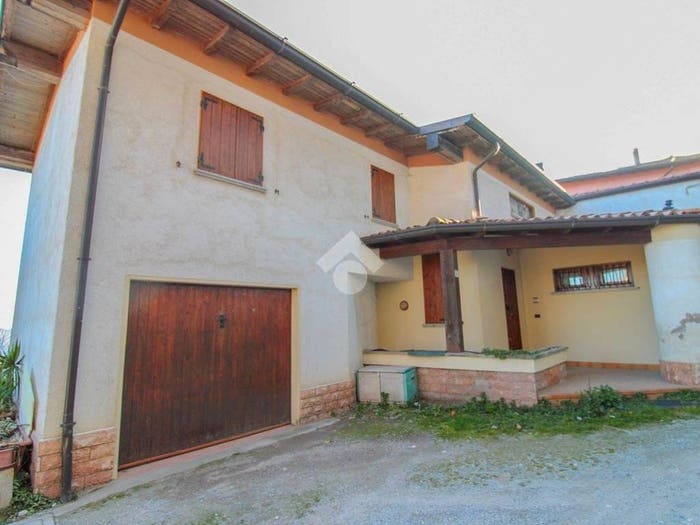 Casa quadrilocale in vendita in Via Deco Baldassare, Bione