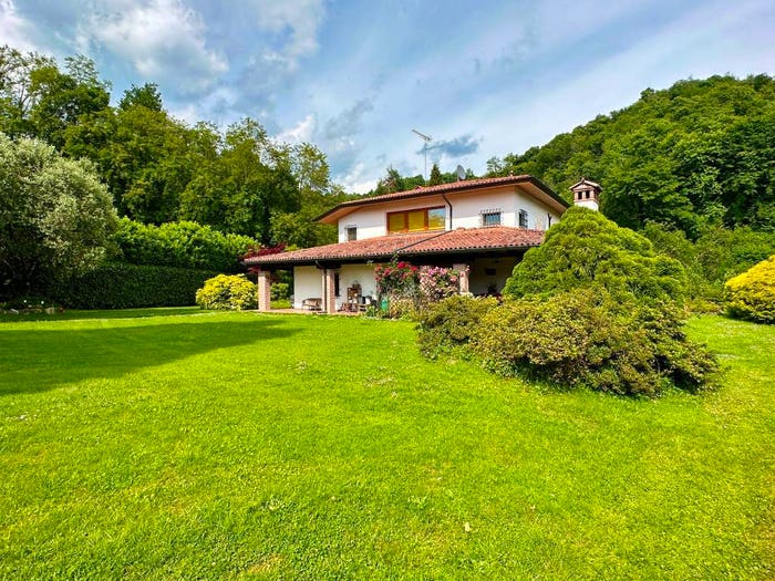 Casa trilocale in vendita in Centro, Magnano in Riviera