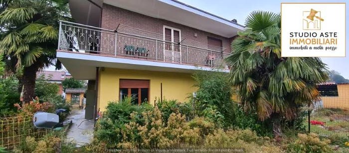 Casa con 6 locali in vendita in Via Rocca, San Giovanni, Nole