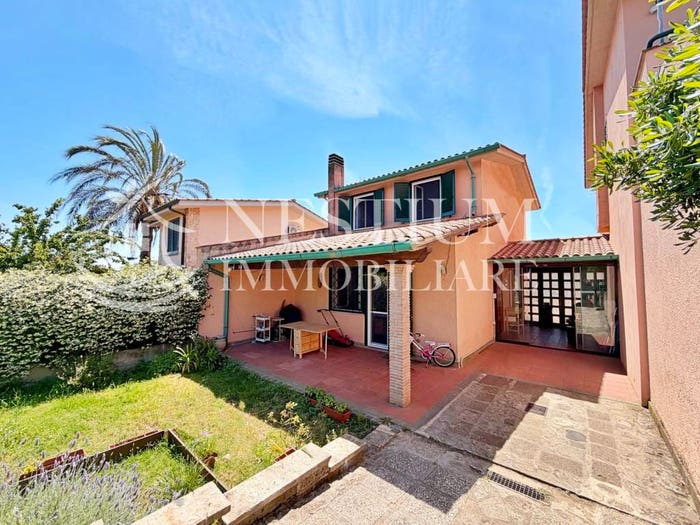 Casa con 5 locali in vendita in Via Tomaso Albinoni, Zona Valcanneto Ceri Borgo San Martino, Cerveteri