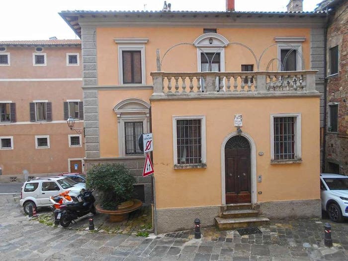 Casa con 6 locali in vendita in Via Ermanno Baldetti, Centro, Chiusi