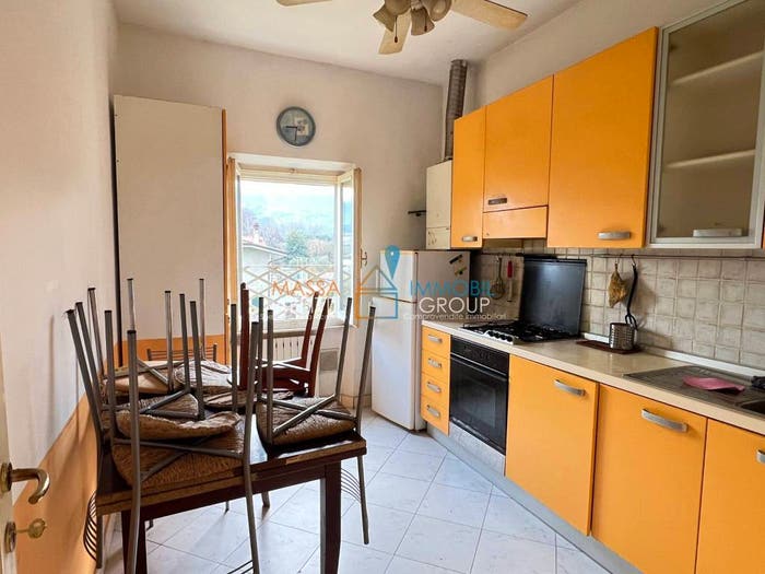 Casa quadrilocale in vendita in Via dei Lecci, Ronchi Poveromo, Massa