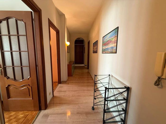 Appartamento trilocale in vendita in Via Des Geneys, Centro, Pinerolo