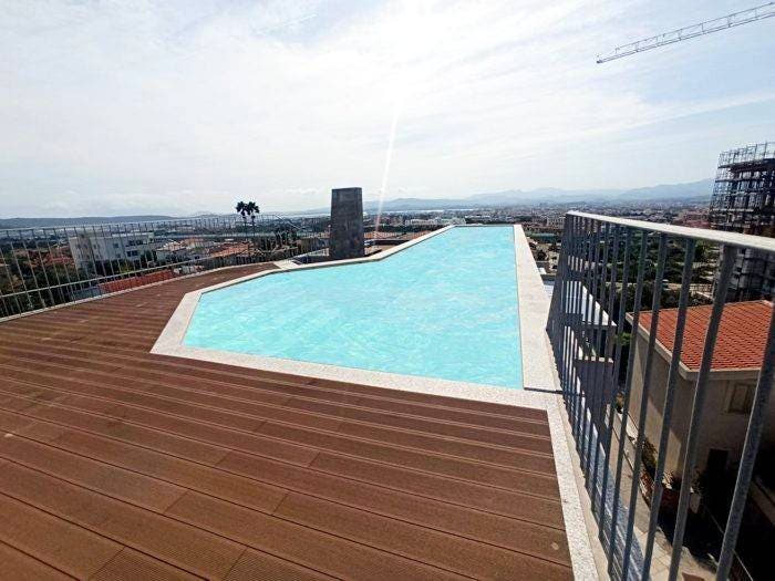 Casa con 5 locali in vendita in Via Londra, Viale Aldo Moro Ospedale Vecchio, Olbia