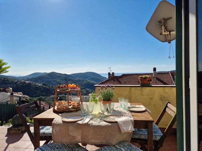 Casa con 5 locali in vendita in Via Niccolò Paganini, Centro, Magliolo