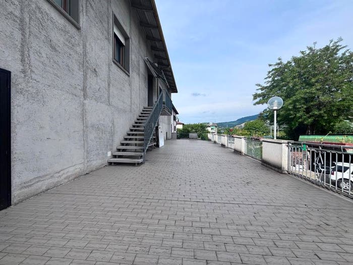 Appartamento quadrilocale in vendita in Via Porrettana Sud, Pian Di Venola, Marzabotto