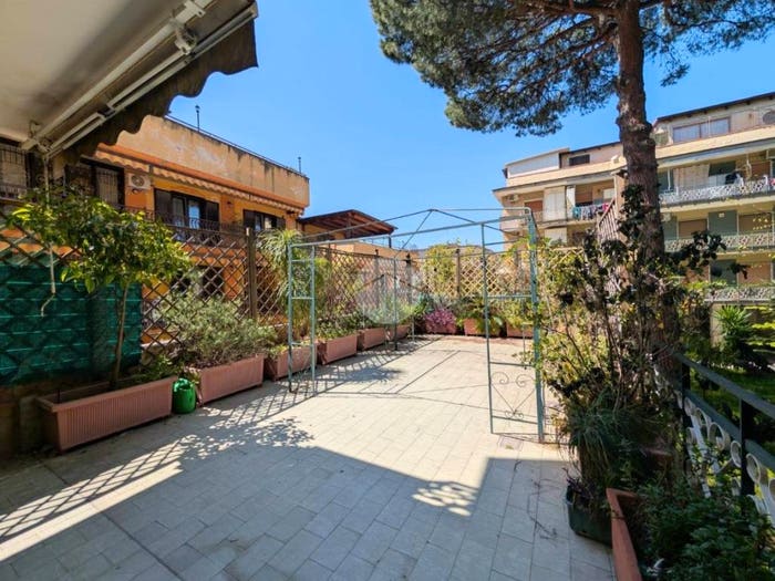 Appartamento bilocale in vendita in Via Roma, Melito di Napoli