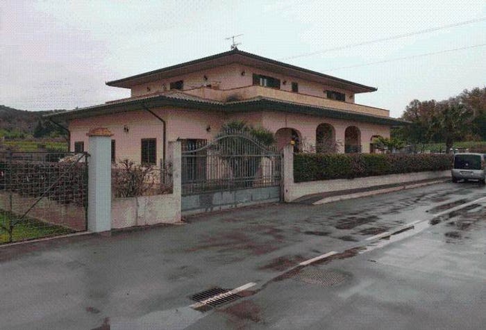 Casa con 6 locali in vendita in Strada Vicinale Camerone, Marsiliana, Manciano