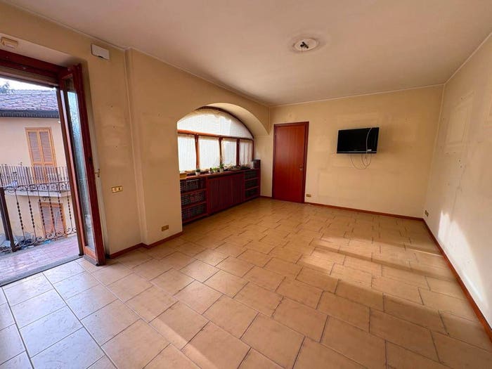 Appartamento trilocale in vendita in Centro, Nibionno