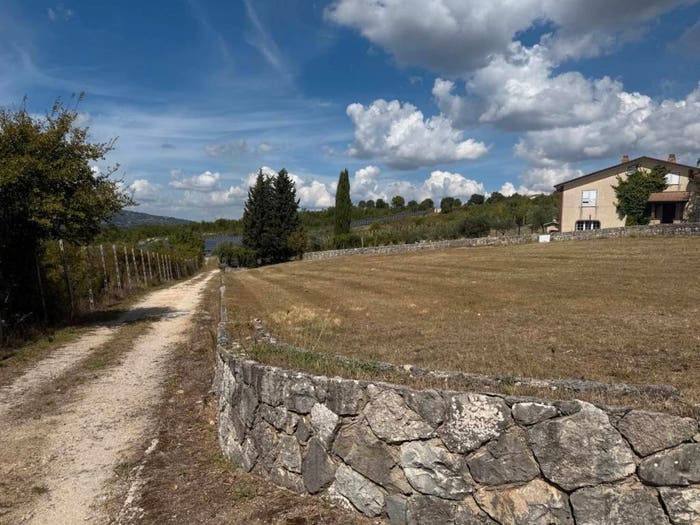 Casa con 6 locali in vendita in Via Dietro Le Mura, Nusco