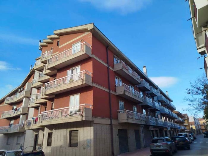 Appartamento quadrilocale in vendita in via Adua, San Giovanni Rotondo