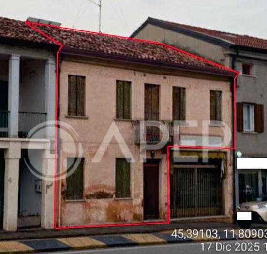 Appartamento con 6 locali in vendita in Via Padova n Selvazzano Dentro PD, Tencarola, Selvazzano Dentro
