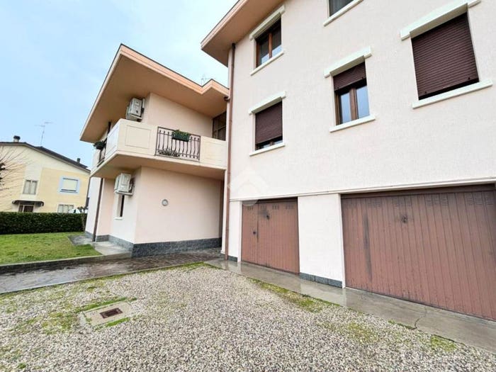 Appartamento trilocale in vendita in Via Piero Gobetti, Centro, Pegognaga