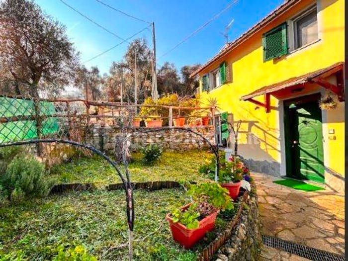 Casa trilocale in vendita in Via Costa Mezzana, Santa Margherita Ligure
