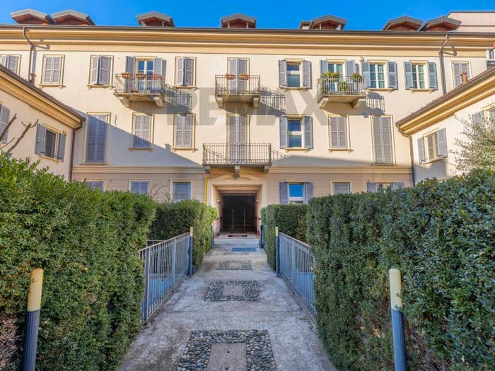 Casa trilocale in vendita in Corso Milano, San Carlo Stazione, Monza