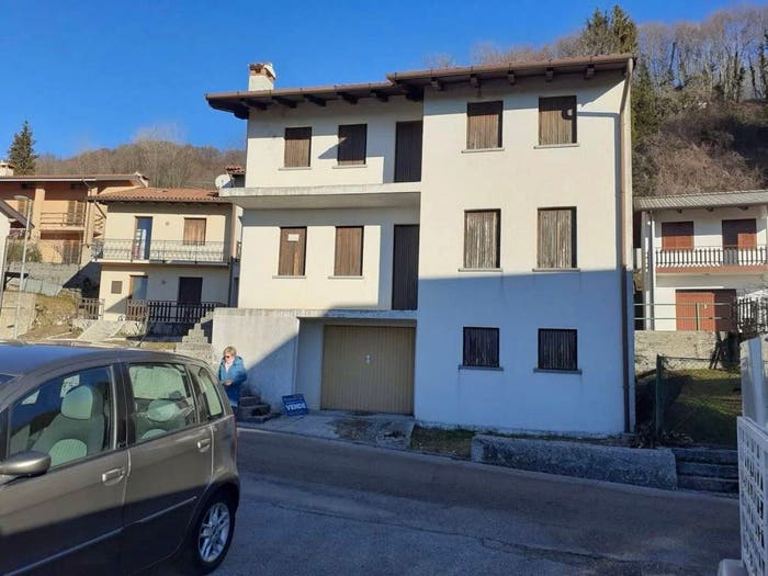 Casa con 5 locali in vendita in Via Subit, Subit, Attimis