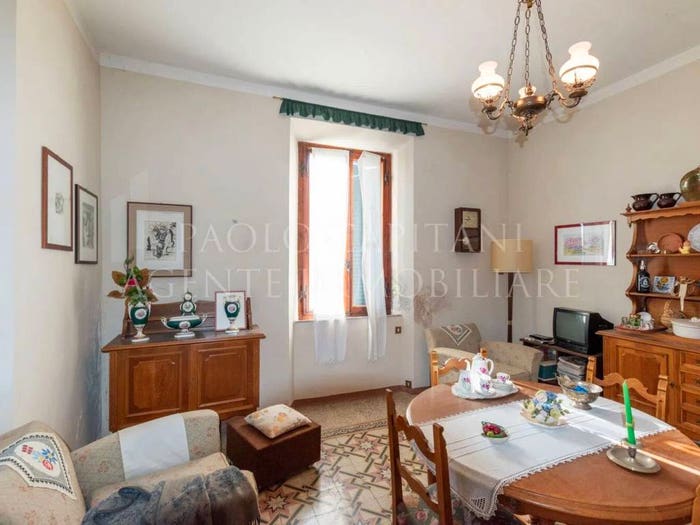 Casa con 6 locali in vendita in Palazzetto, Chiusdino