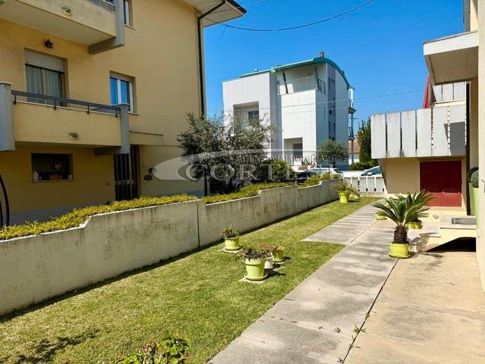Appartamento trilocale in vendita in Via Friuli, Marotta, Mondolfo