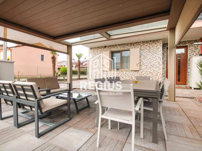 Casa con 5 locali in vendita in Via Olmo, Centro, Campodarsego