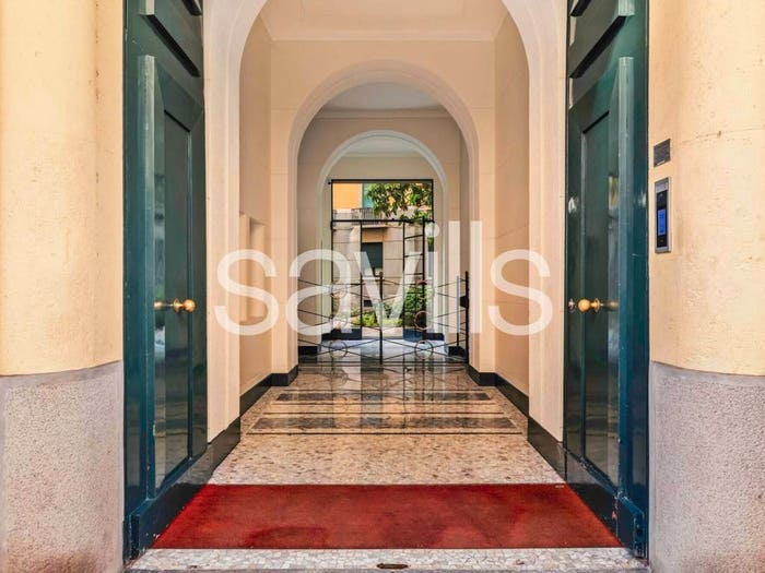 Appartamento quadrilocale in vendita in Via Podgora, Guastalla, Milano