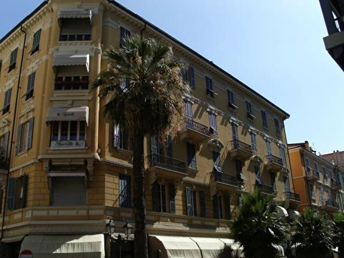 Appartamento con 5 locali in vendita in Via Roma, Centro Città, Ventimiglia
