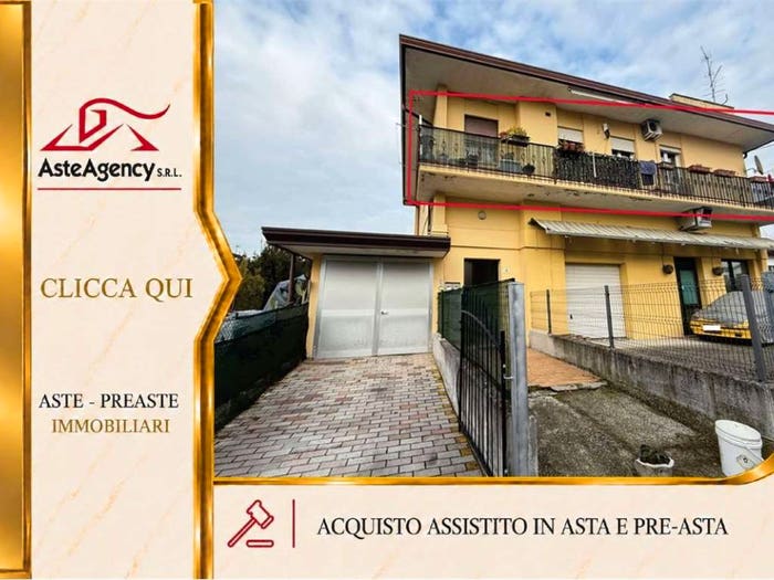 Appartamento trilocale in vendita in Via Francesco Baracca, Centro, Abano Terme