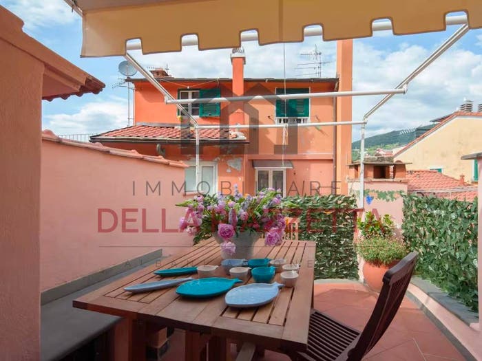 Appartamento con 5 locali in vendita in Via Giacopello, Lerici Paese, Lerici