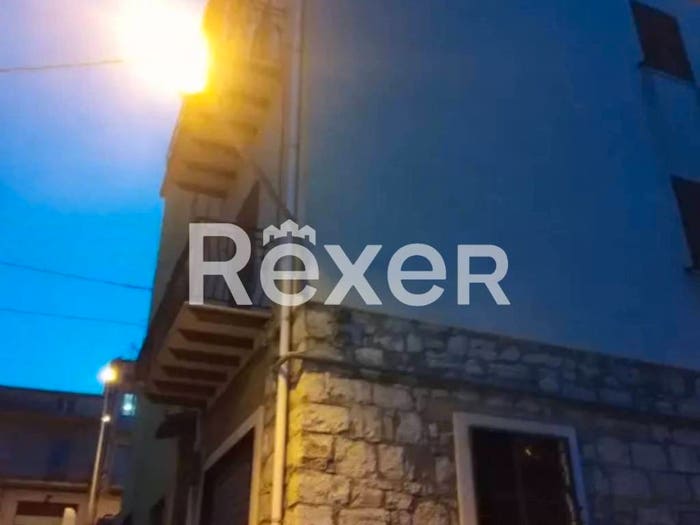 Casa con 5 locali in vendita in Via Mazzini, San Giovanni Gemini