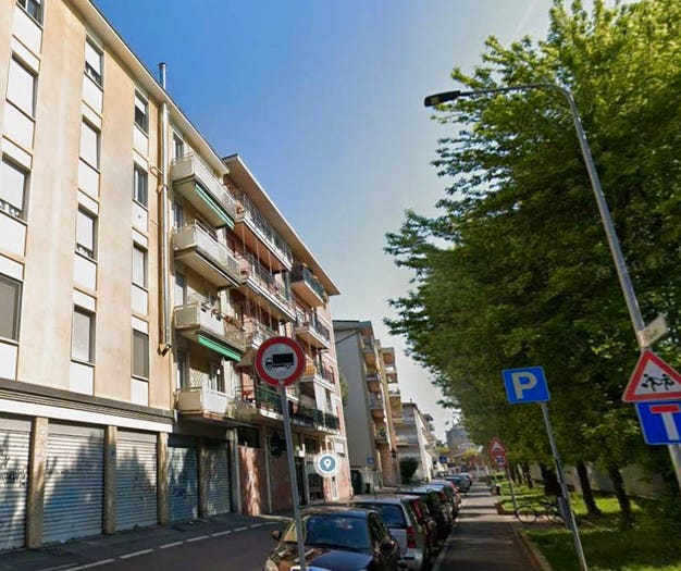 Casa bilocale in vendita in Via Buratti, Redona, Bergamo