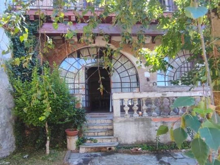 Casa con 6 locali in vendita in Pietra de' Giorgi