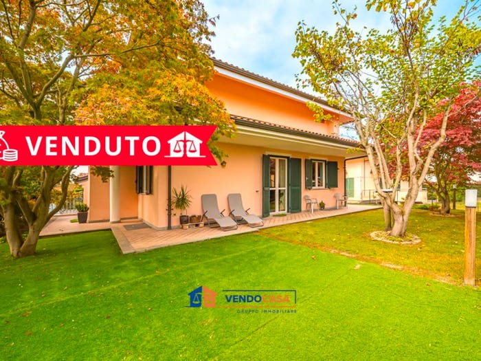 Casa con 6 locali in vendita in Via Cuneo, San Bernardo San Giovanni, Carmagnola