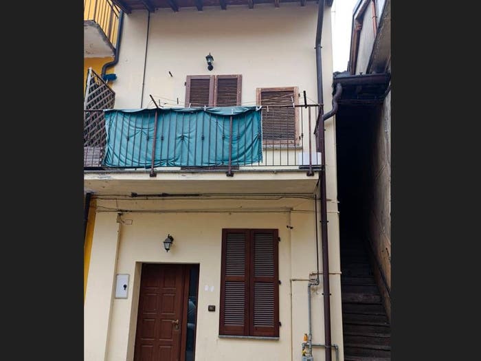 Casa bilocale in vendita in Via Aprile, Centro, Canonica d'Adda