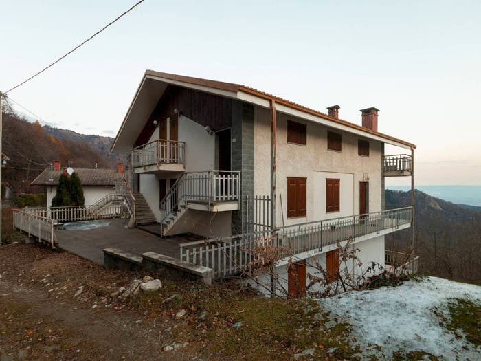 Casa trilocale in vendita in Frazione Sant'Anna Snc, Tettorosso, Roccabruna