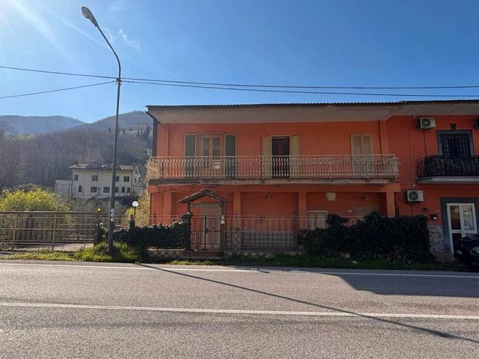 Casa quadrilocale in vendita in Via Gaudi, Monteforte Irpino