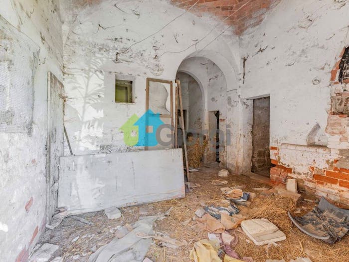 Casa con 6 locali in vendita in Via Porto a Brolio, Foiano della Chiana