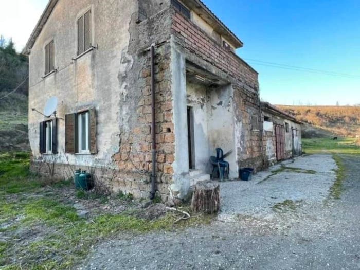 Casa quadrilocale in vendita in Strada Doganale Polline, Campagnano di Roma