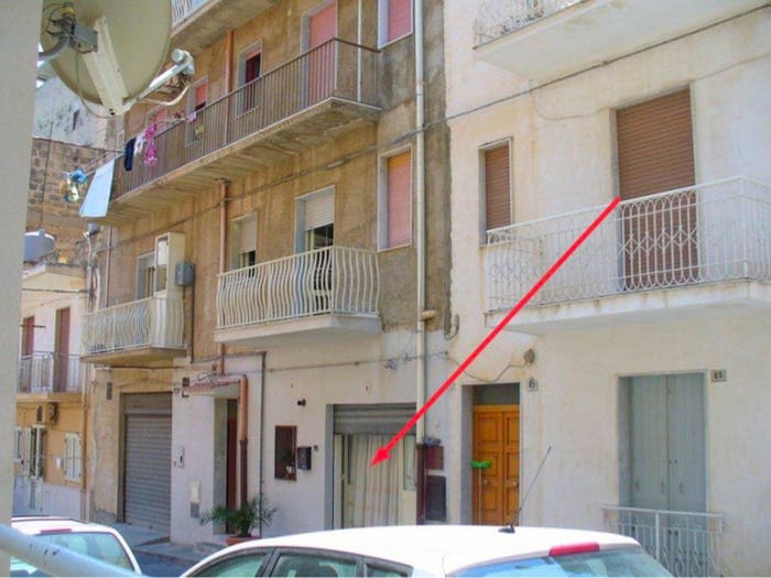 Appartamento bilocale in vendita in VIA LIGURIA, Centro, Gela