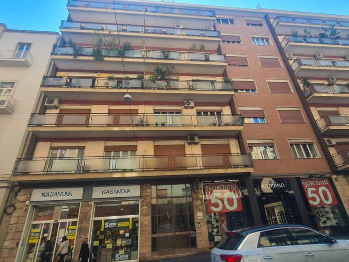 Appartamento con 5 locali in vendita in Via Gabriele D'Annunzio, Corso Italia Europa, Catania