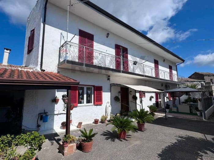 Casa con 5 locali in vendita in Vico Pulito, Nocelleto, Carinola