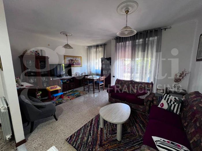 Appartamento quadrilocale in vendita in PIAZZA TORRENTE, Centro, Oristano