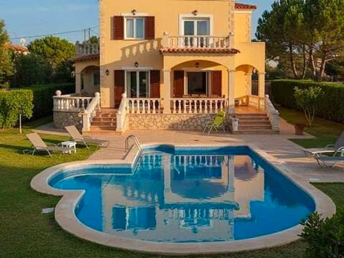 Casa con 6 locali in vendita in Via A Volta, Vittoria Apuana, Forte dei Marmi