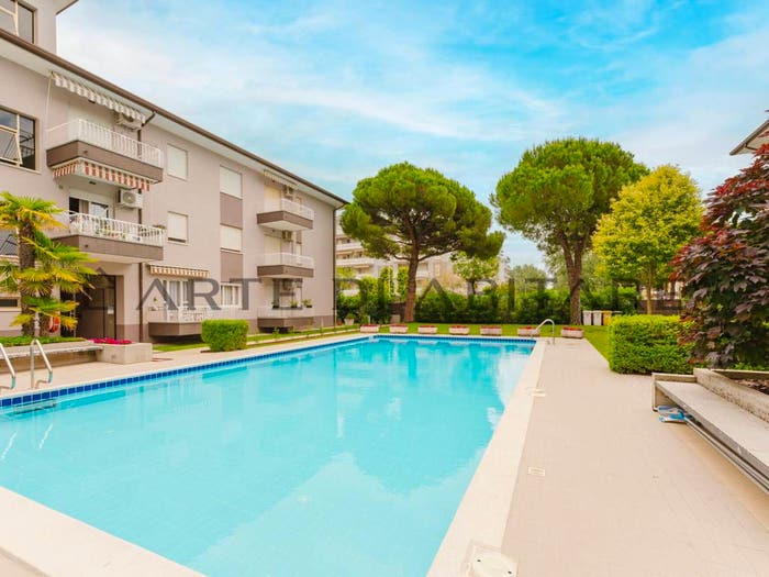 Appartamento trilocale in vendita in Corso Amalfi, Porto Santa Margherita, Caorle