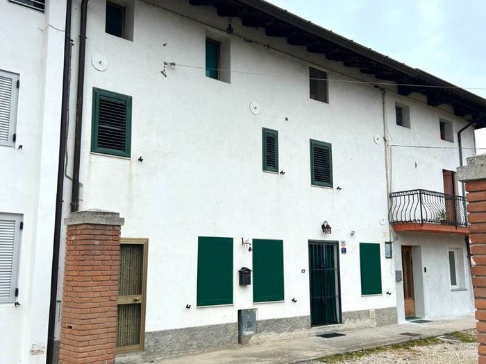 Casa con 6 locali in vendita in Via Pozzuolo, Lavariano, Mortegliano