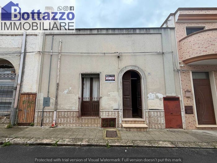 Appartamento quadrilocale in vendita in Via Novembre, Fragagnano