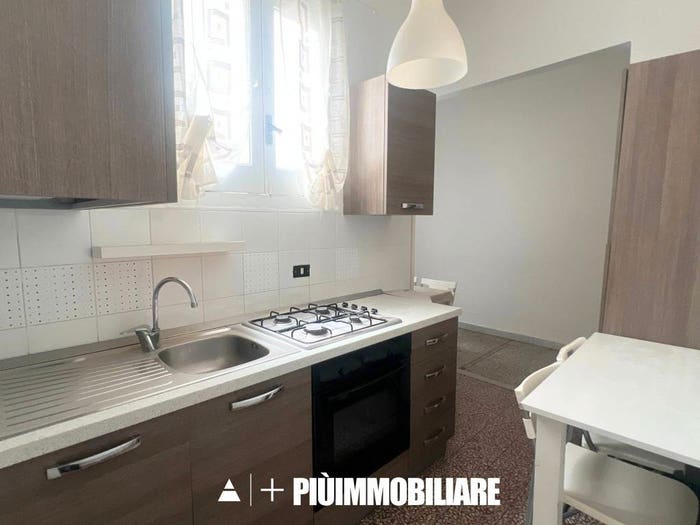 Appartamento trilocale in vendita in Via Laura Battista, Centro, Matera