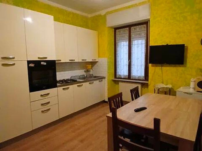 Appartamento con 5 locali in vendita in Via Municipio, Centro, Frinco