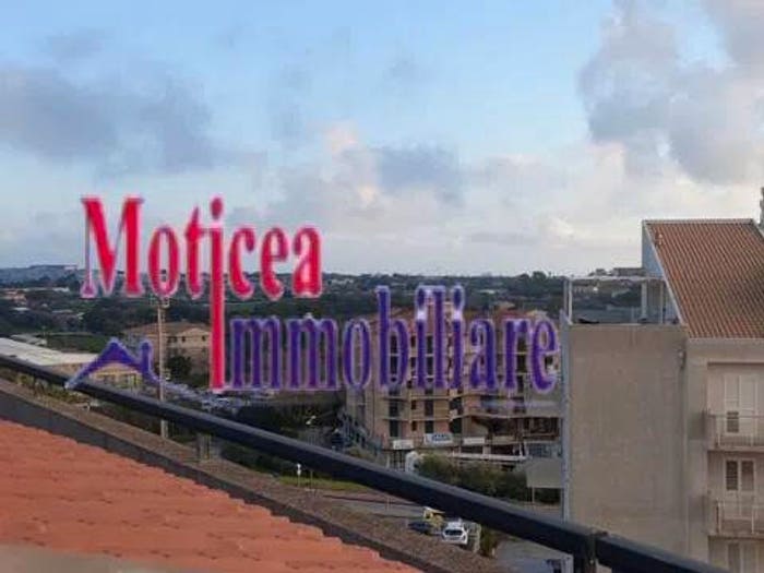 Appartamento trilocale in vendita in Via Risorgimento, Modica Sorda, Modica